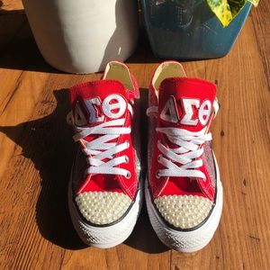 Red custom DST Converse